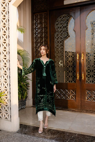 BARAE KHANOM | EMERALD
