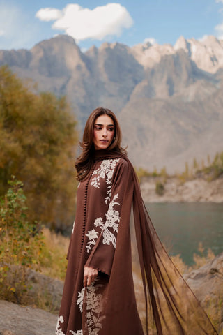 VINTAGE ‘MANNAT WINTER PRET’26 | AIRA