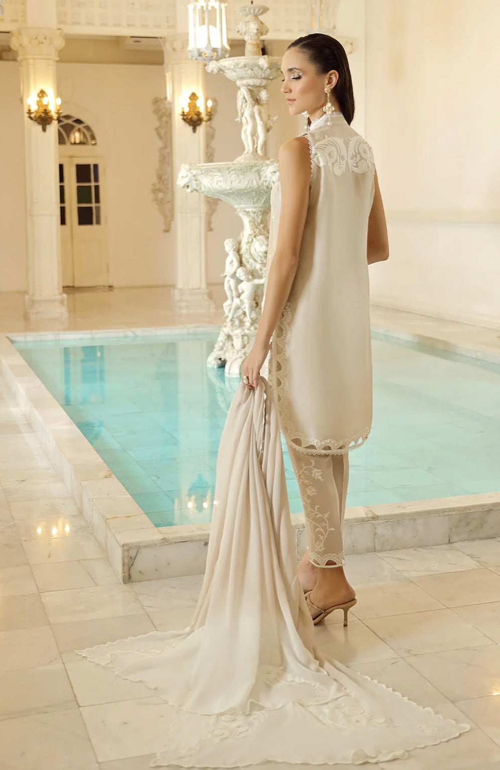 Momina Teli | Pearl Beauty
