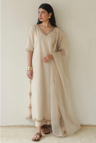 DYOT MONSOON’24 | BEIGE OUTFIT