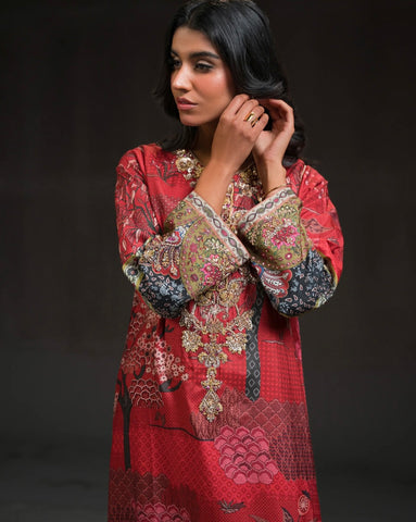 AMMARA KHAN GLITZ’24 | RED GARDEN STORY