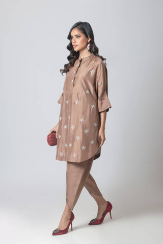 AYESHA SOMAYA LUXURY PRET’24 | COFFEE