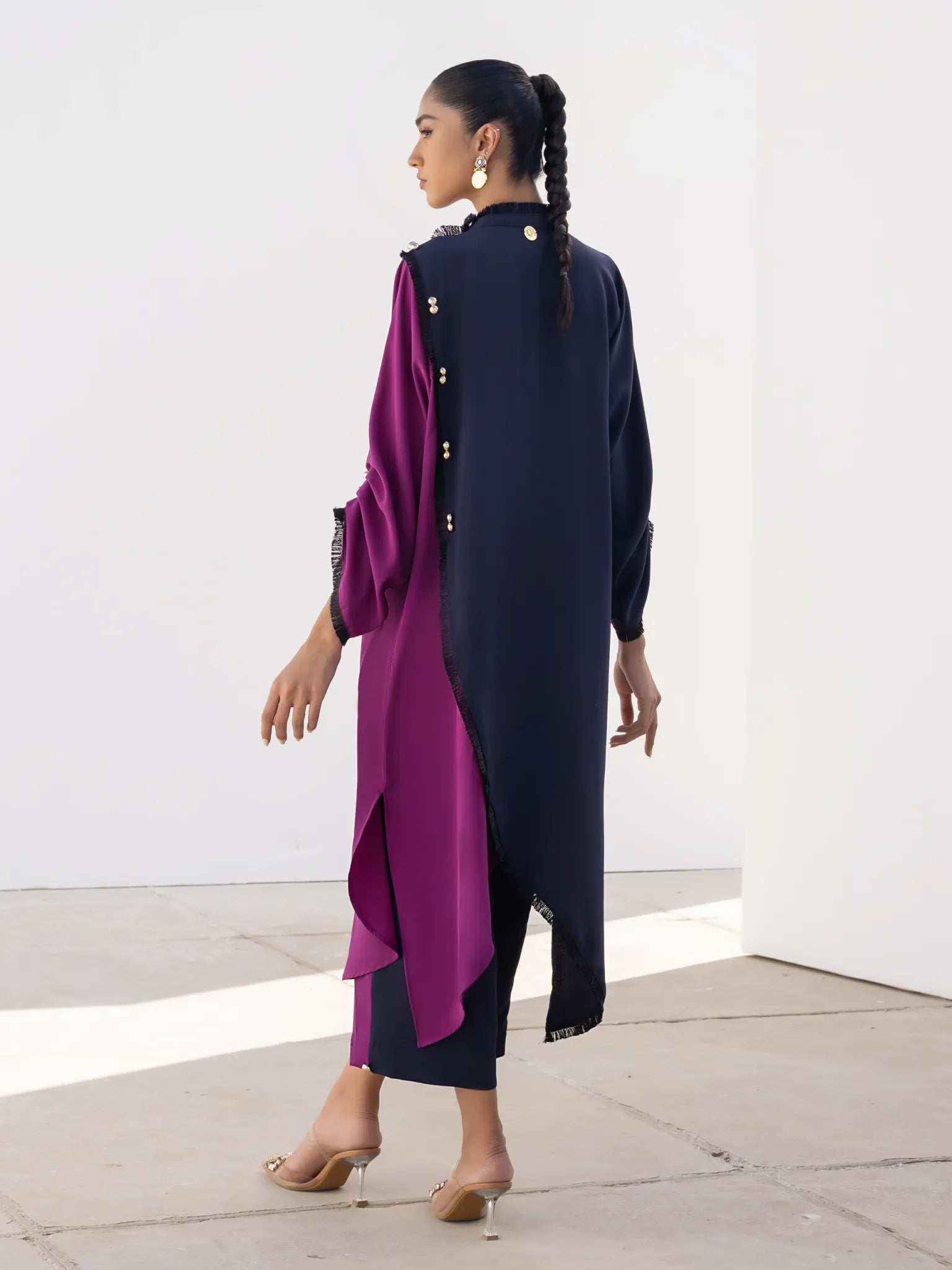 IQA | REEM DARK PURPLE