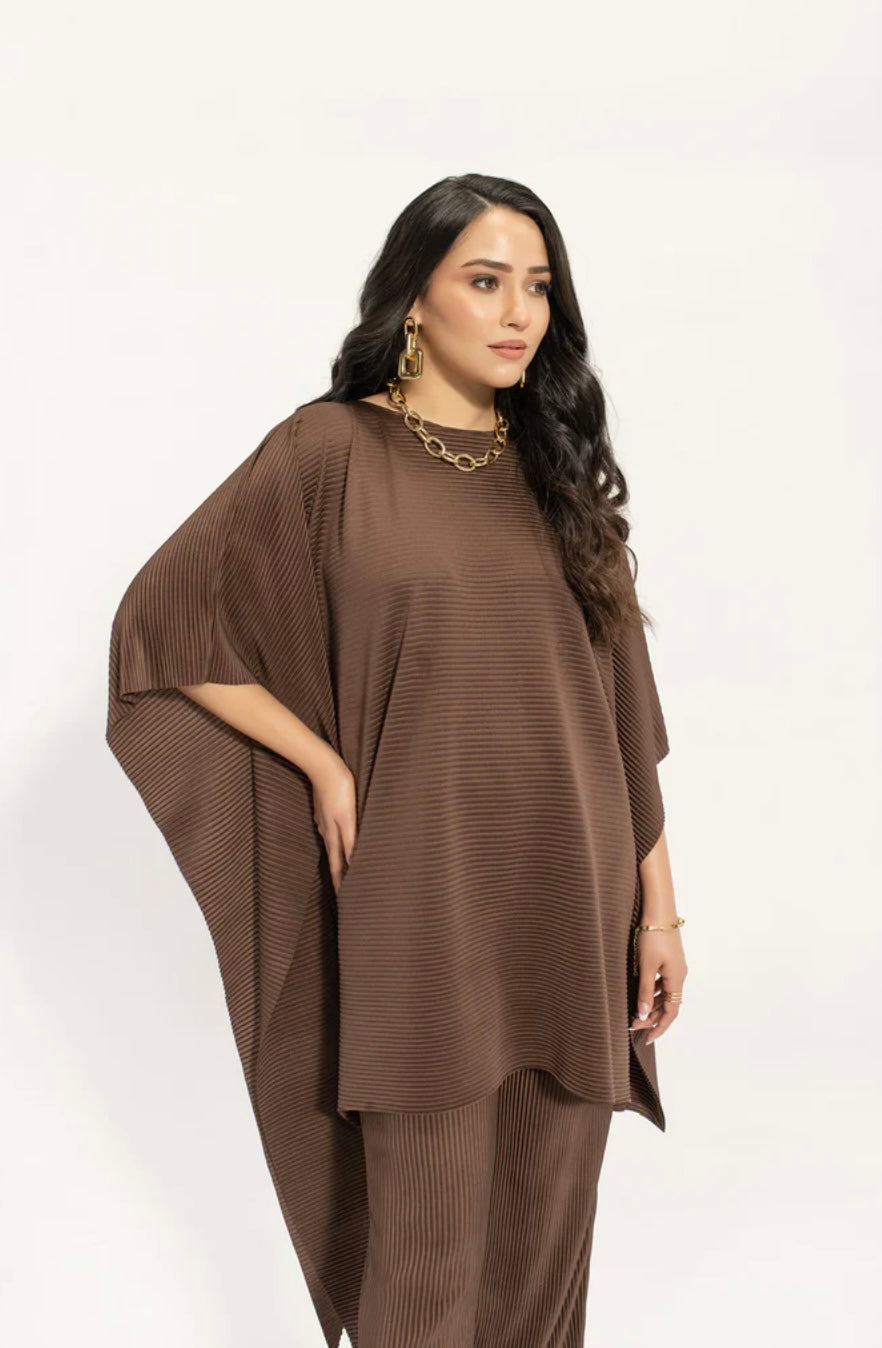 Hassal | Kiraz Brown Asymmetric Pleated Set