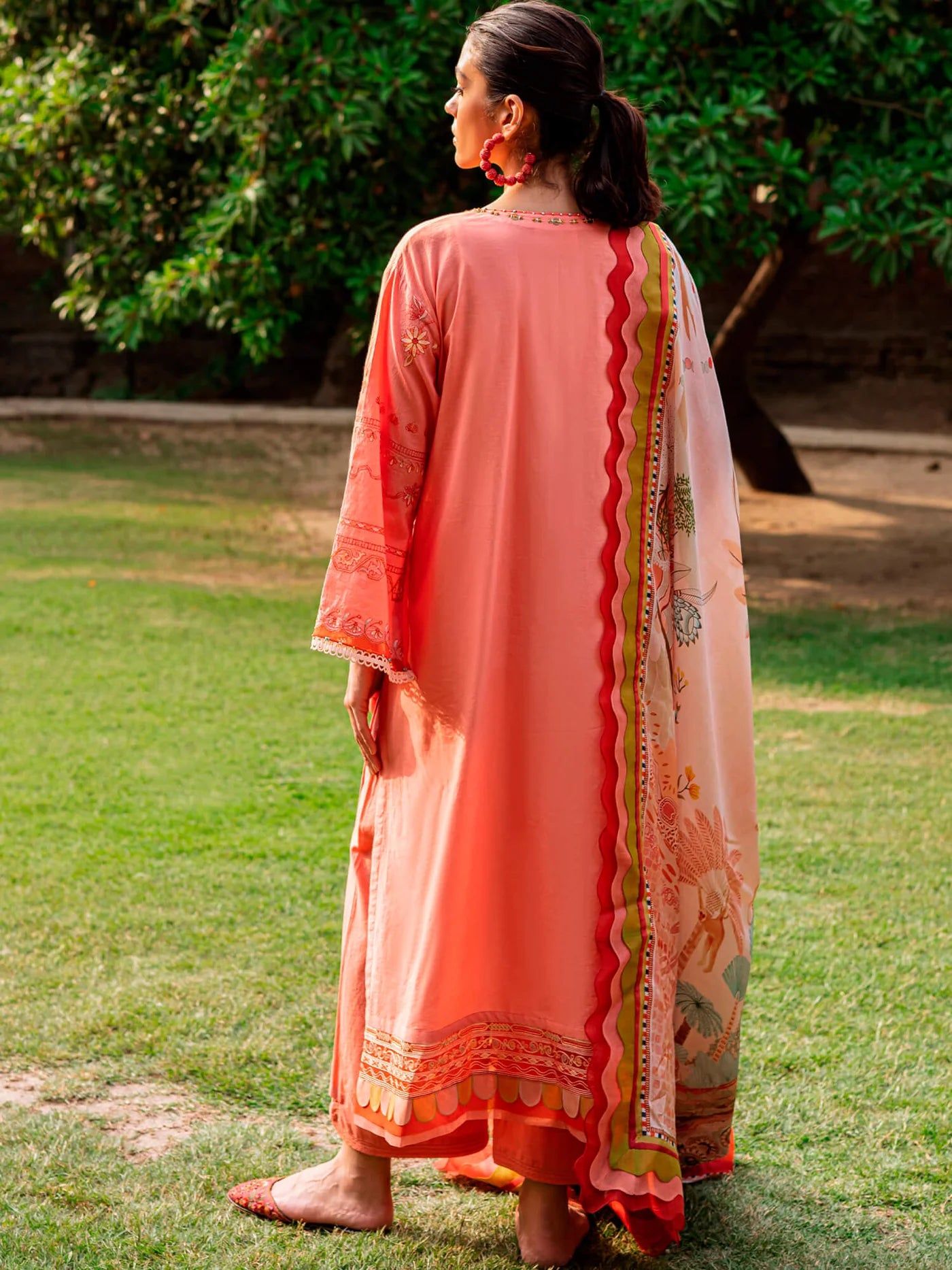 MISHA LAKHANI UNSTITCHED SUMMER’24 | HAFIA
