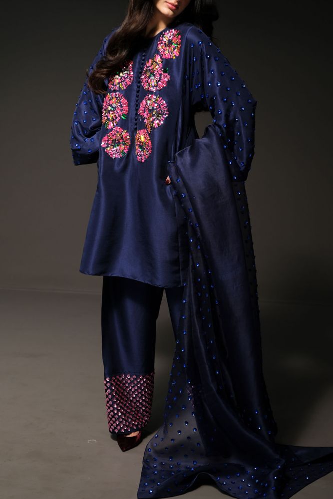 MUSE LUXE | BLUE IRIS EMBELLISHED SET