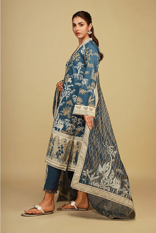 NIDA AZWER NUR PRET | BLUE CASCADE