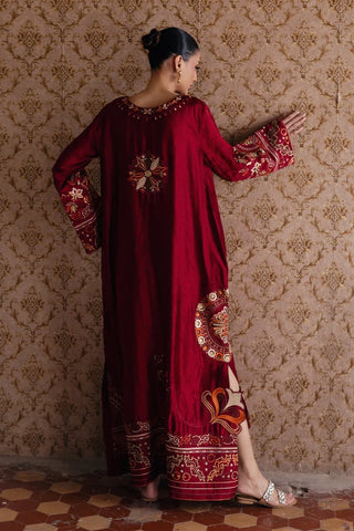 NADIA FAROOQUI FALL FESTIVE’26 | IZZY