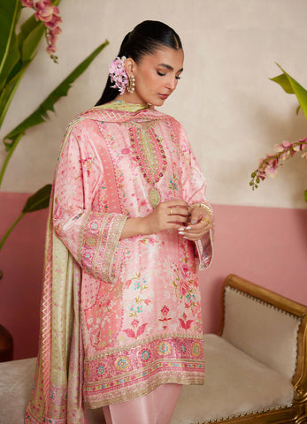 FARAH TALIB AZIZ ‘MAYNA FESTIVE PRET’26 | VALERIE