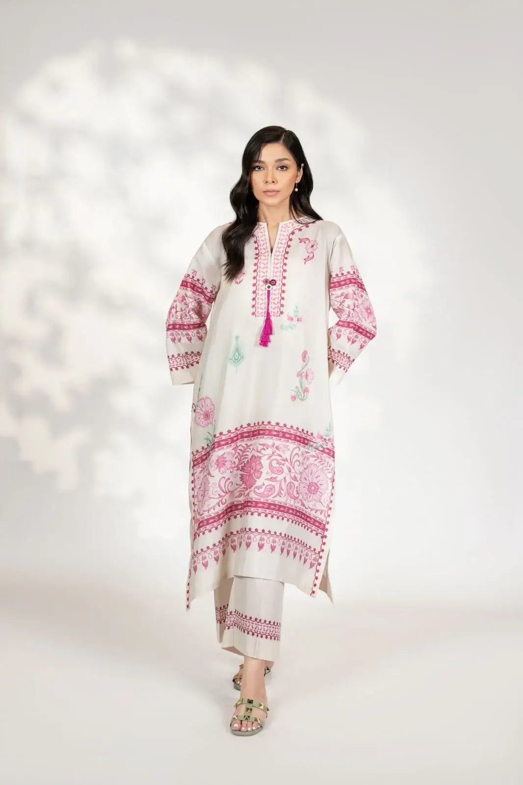 BARAE KHANOM SUMMER COLLECTION’24 | SOZANI B