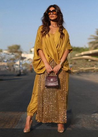 Sara Rohale | Glitz and Glam