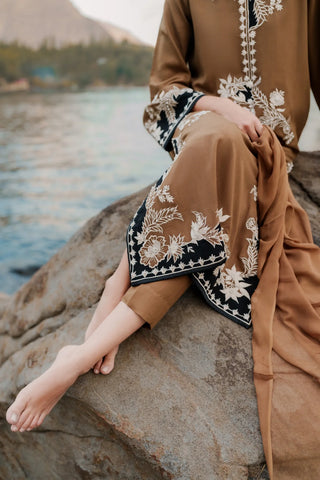 VINTAGE ‘MANNAT WINTER PRET’26 | MAHBANO