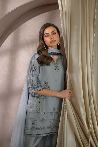 NIMRAH HAFSA ‘ZEINA FESTIVE FORMALS’26 | AIRA