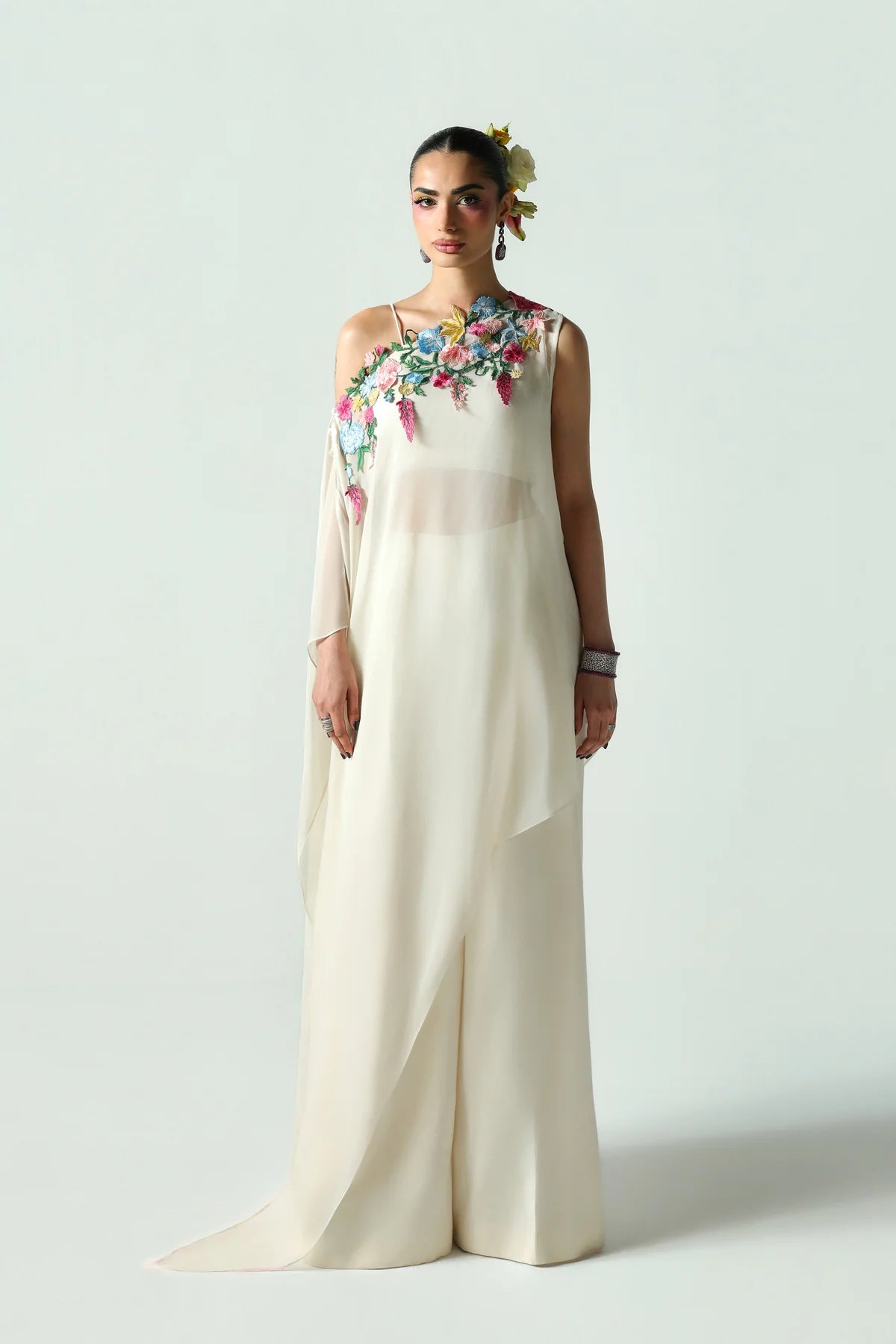 ZEBANDZEESHAN ‘HOW SO WOW LUXURY PRET’26 | SWAN