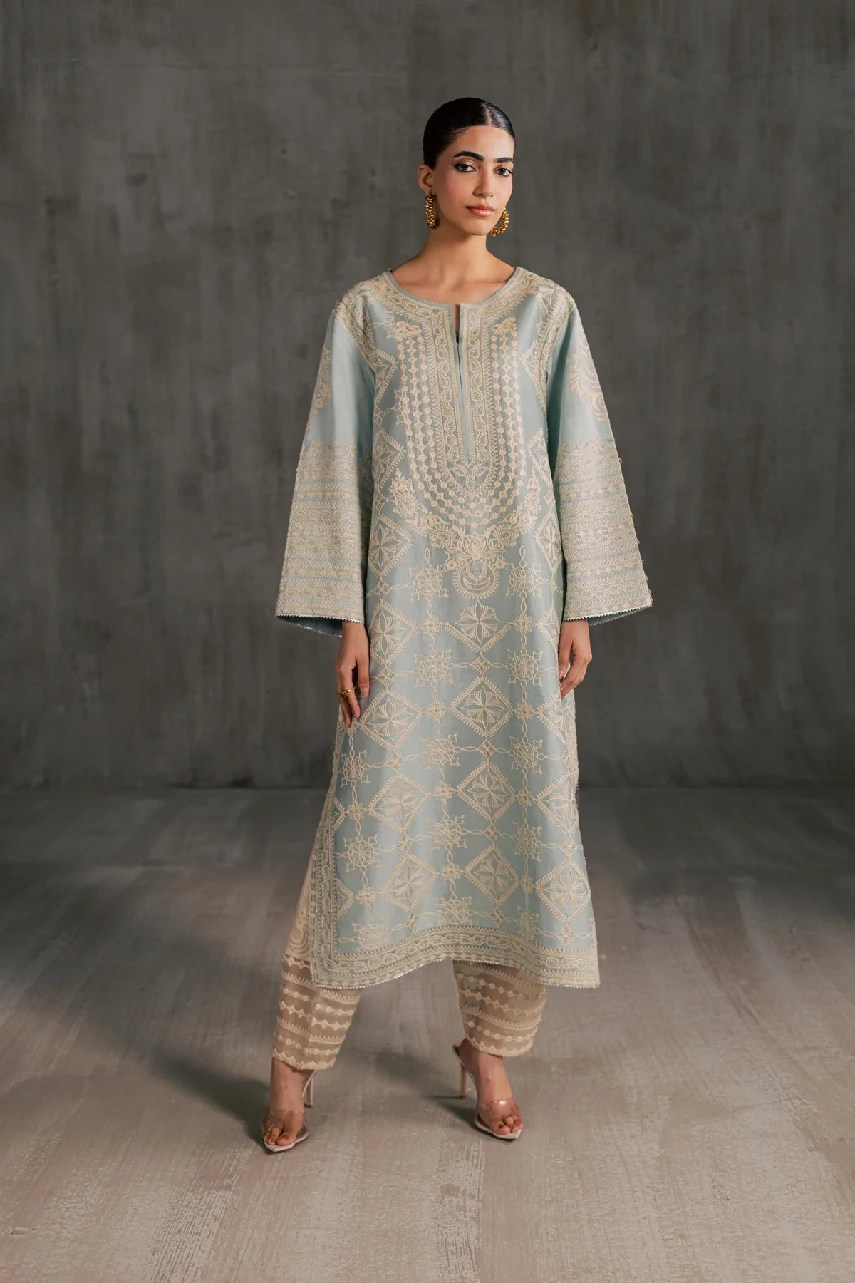 BARAE KHANOM AURA’26 | LUSTRE A