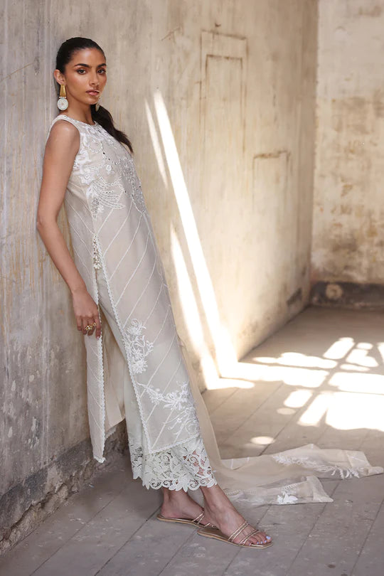 NADIA FAROOQUI | ZAHA
