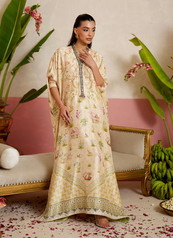 FARAH TALIB AZIZ ‘MAYNA FESTIVE PRET’26 | DAINE CREAM KAFTAN