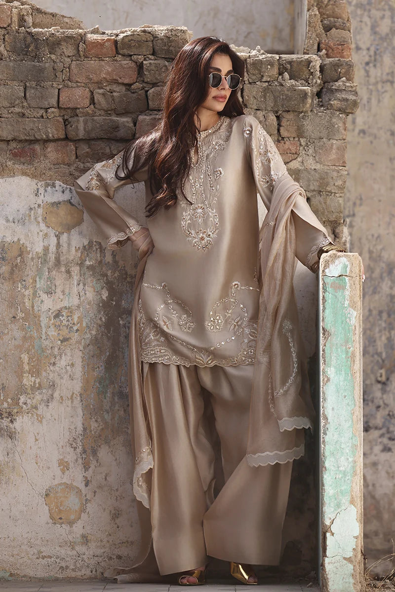 WARDHA SALEEM ‘ZIMAL SILK’26 | MAHI