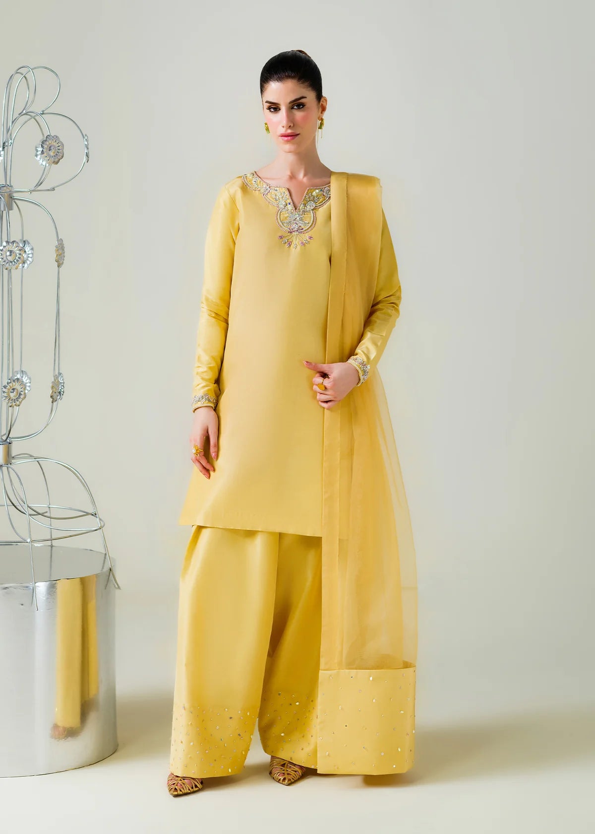 WANIYA BY MEHRAZAM ‘SOLENE LUXURY PRET’26 | VANILLA
