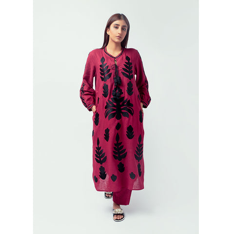 NADIYA KASSAM | ARYA MAROON