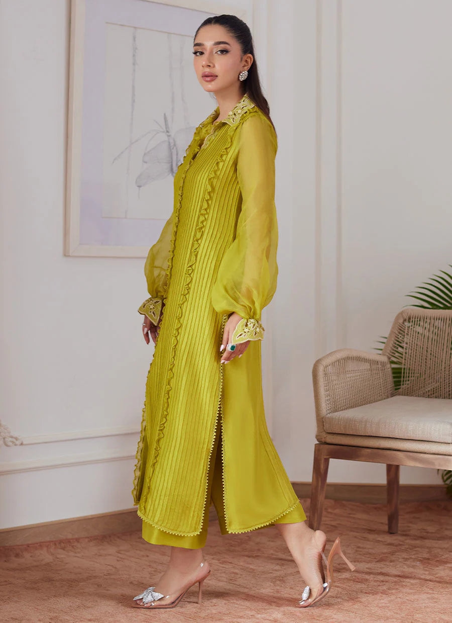 FARAH TALIB AZIZ LUXE PRET’24 | FAUSTINE KIWI