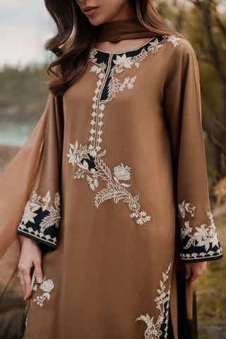 VINTAGE ‘MANNAT WINTER PRET’26 | MAHBANO
