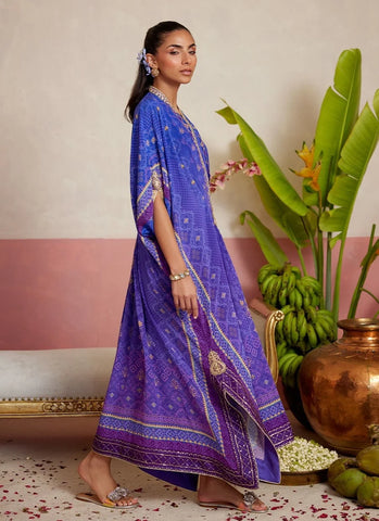 FARAH TALIB AZIZ ‘MAYNA FESTIVE PRET’26 | JURNEY PURPLE KAFTAN