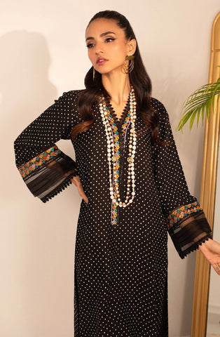ANNUS ABRAR BASICS’24 | ZALISH