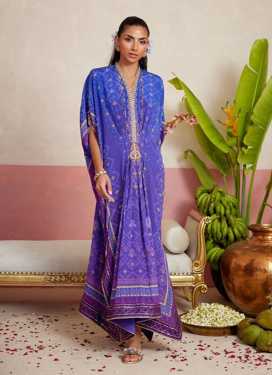 FARAH TALIB AZIZ ‘MAYNA FESTIVE PRET’26 | JURNEY PURPLE KAFTAN