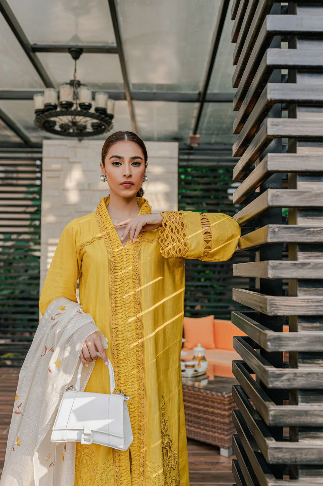 Barae khanom | Marygold
