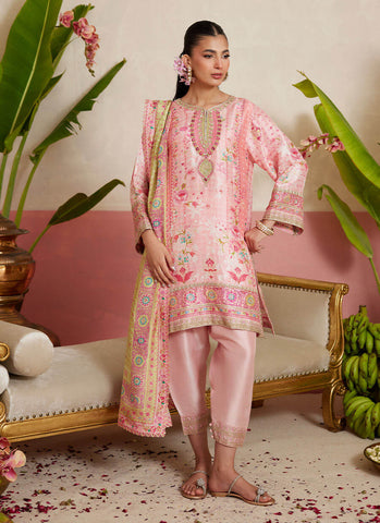 FARAH TALIB AZIZ ‘MAYNA FESTIVE PRET’26 | VALERIE