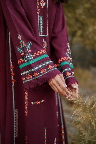 VINTAGE ‘MANNAT WINTER PRET’26 | RAVISH