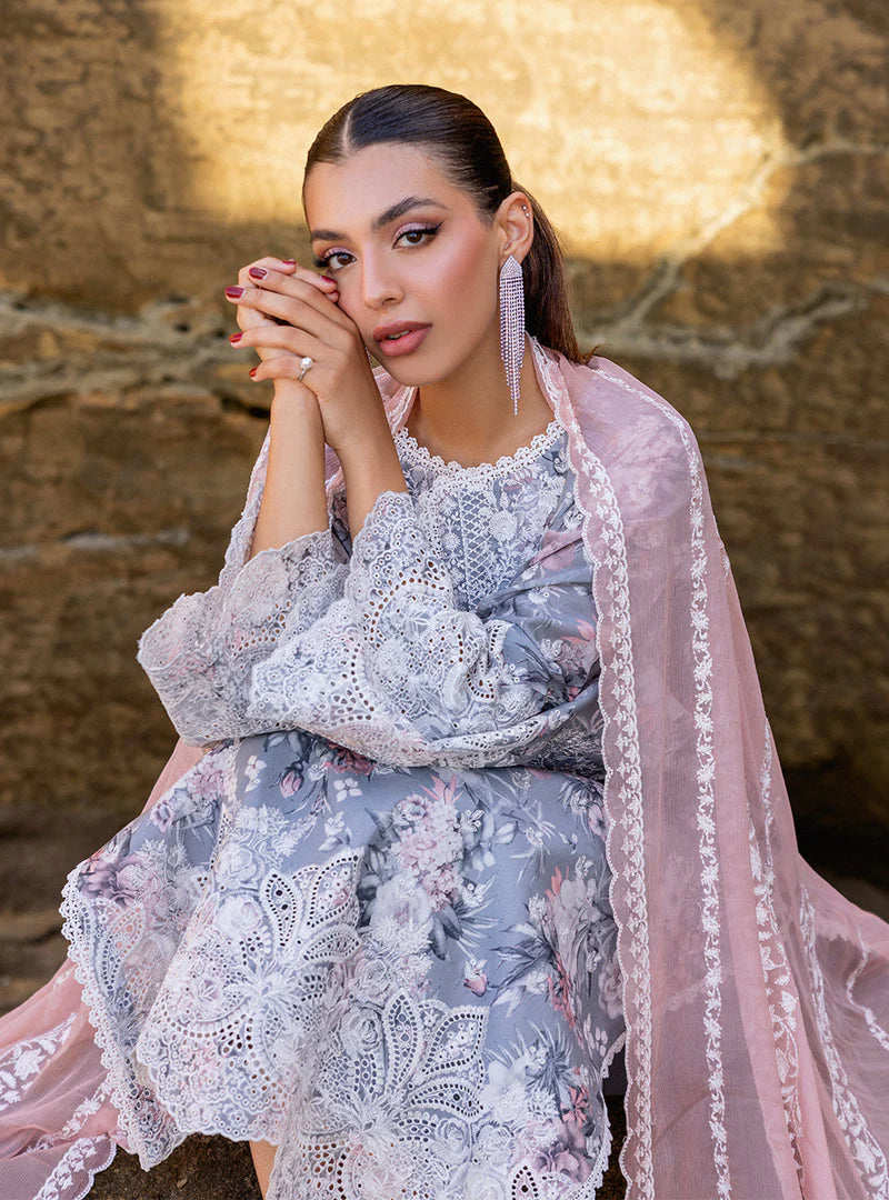 Zainab Chottani | Lana 10A