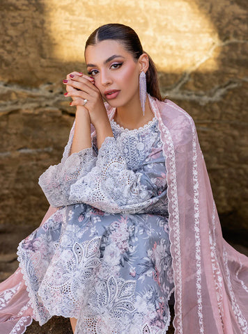Zainab Chottani | Lana 10A