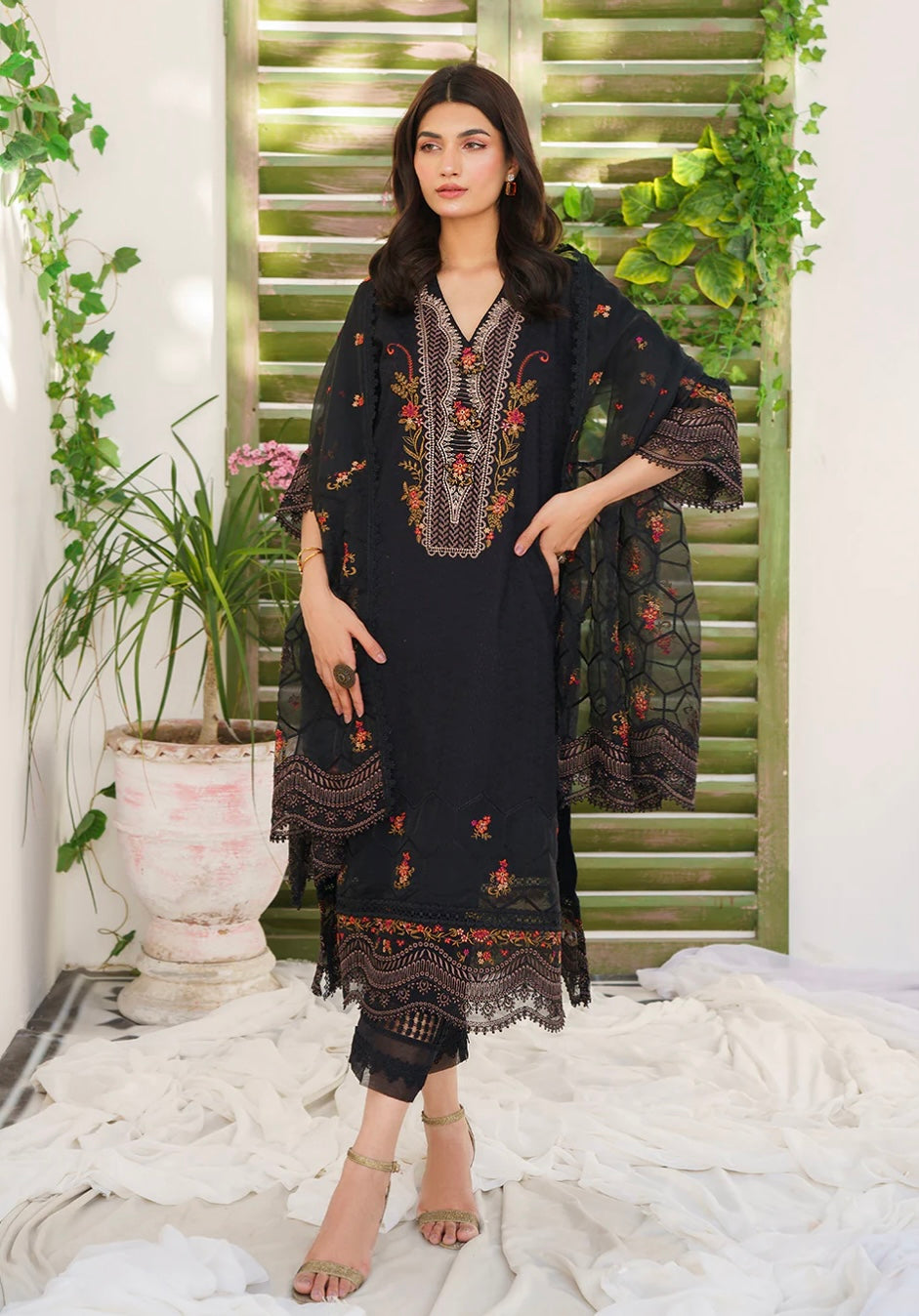 ZARQASH BELLE AME’24 | JARDIN NOIR