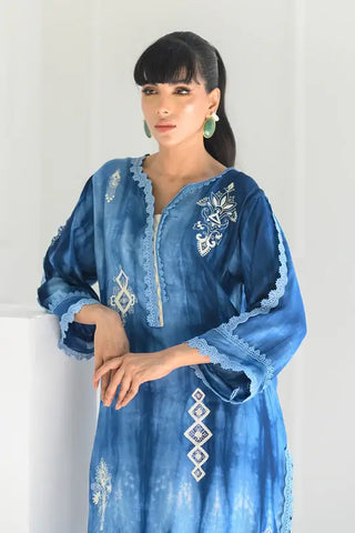 NADIA FAROOQUI CASUAL PRET’24 | IZNA