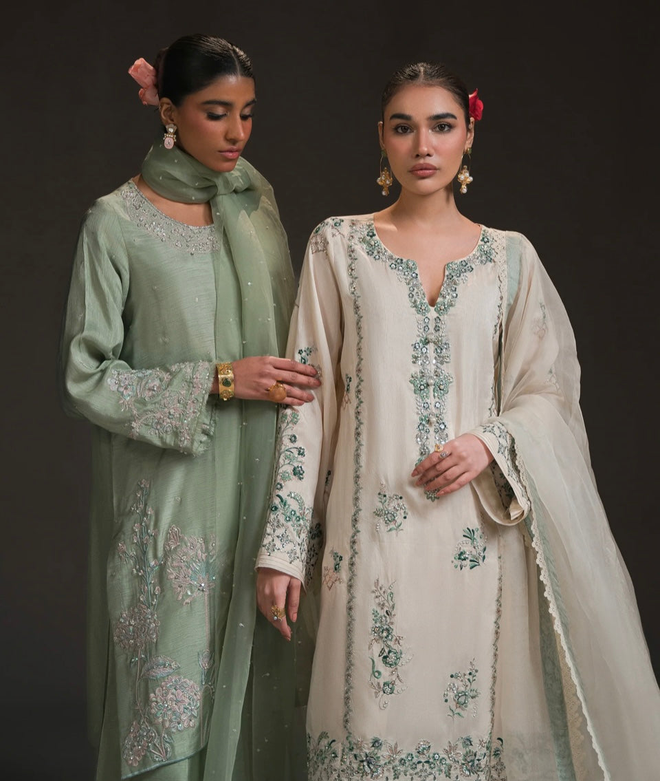 AMMARA KHAN GLITZ VOL 2 | CLASSIC IVORY MATCHING SET