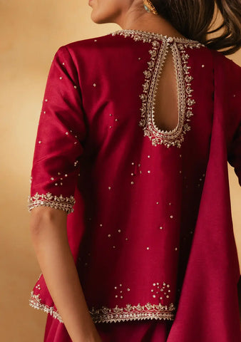 ZAINAB ZULFIQAR FESTIVE FORMALS’26 | NYZA