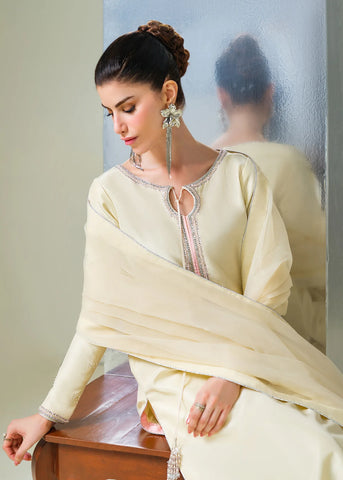 WANIYA BY MEHRAZAM ‘SOLENE LUXURY PRET’26 | NOUR