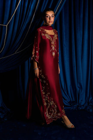 FLAIRS ‘AYRA FESTIVE FORMALS’26 | POMEGRANATE PUNCH