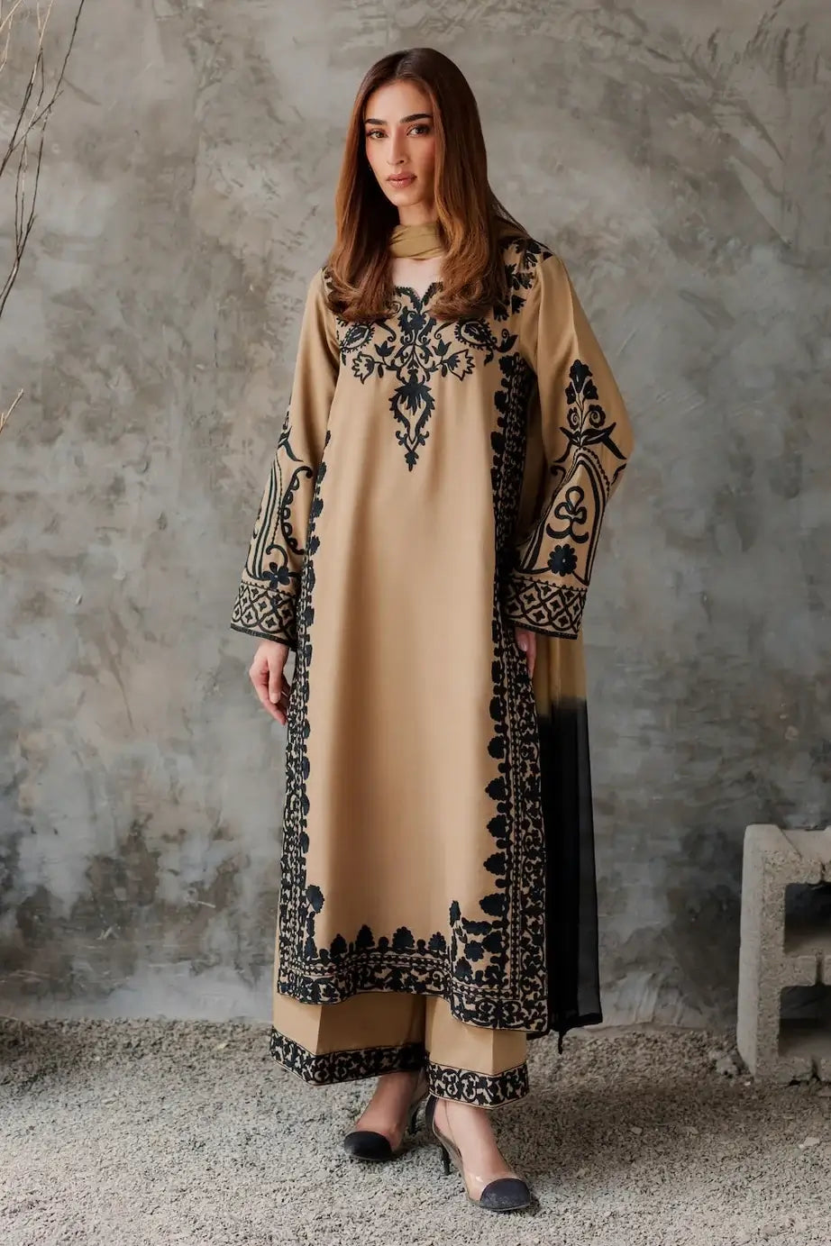 VINTAGE ‘LEIL FALL’26 | REBECCA