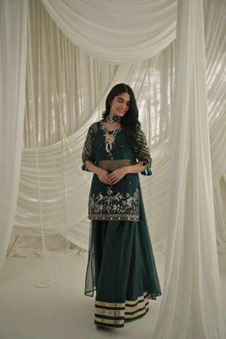 SANOBER SHAKEEL MEHR FORMALS’26 | ZYRA