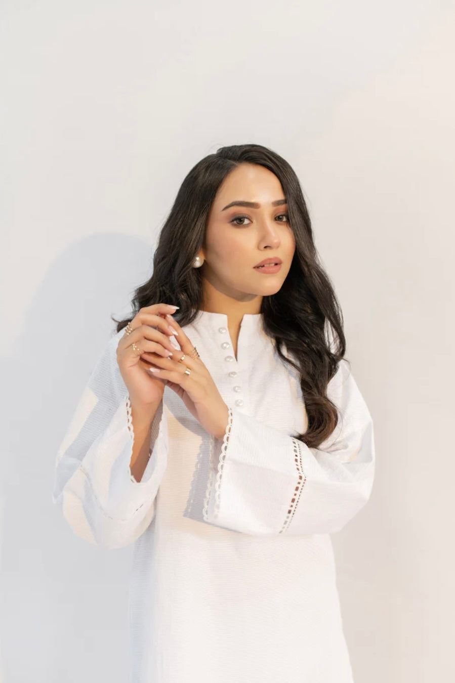 HASSAL | TEXTURED WHITE SUIT
