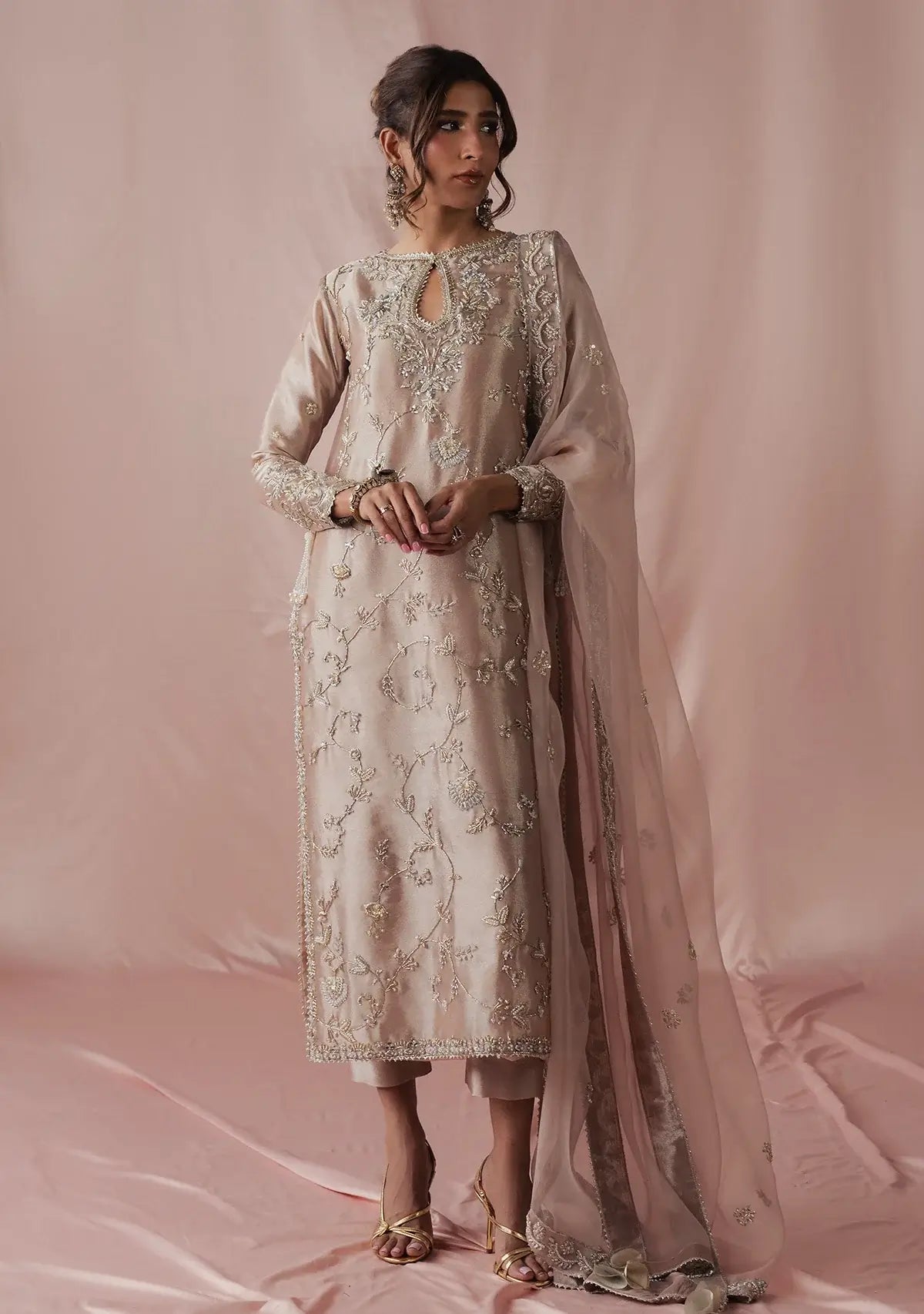 ZAINAZ ZULFIQAR FESTIVE FORMALS’26 | ELNAZ