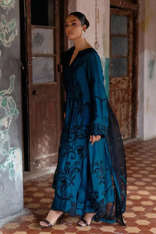 NADIA FAROOQUI FALL FESTIVE’26 | REHAB