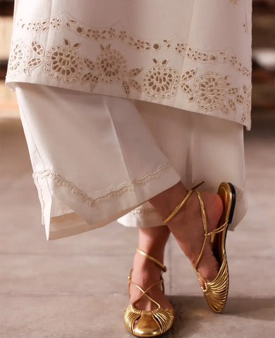 REPUBLICWOMENSWEAR ‘NEOMA ESSENTIAL PRET’26 | AMARA
