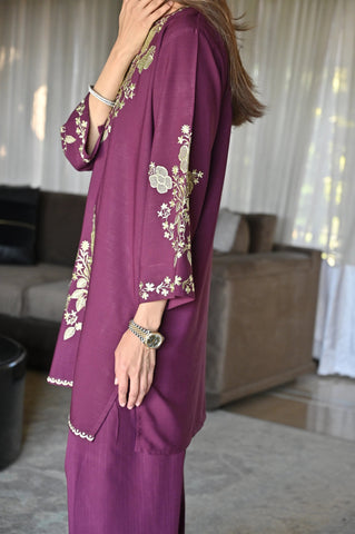 LA PRET EMBROIDERED PRET'26 | BURGUNDY SIA SET