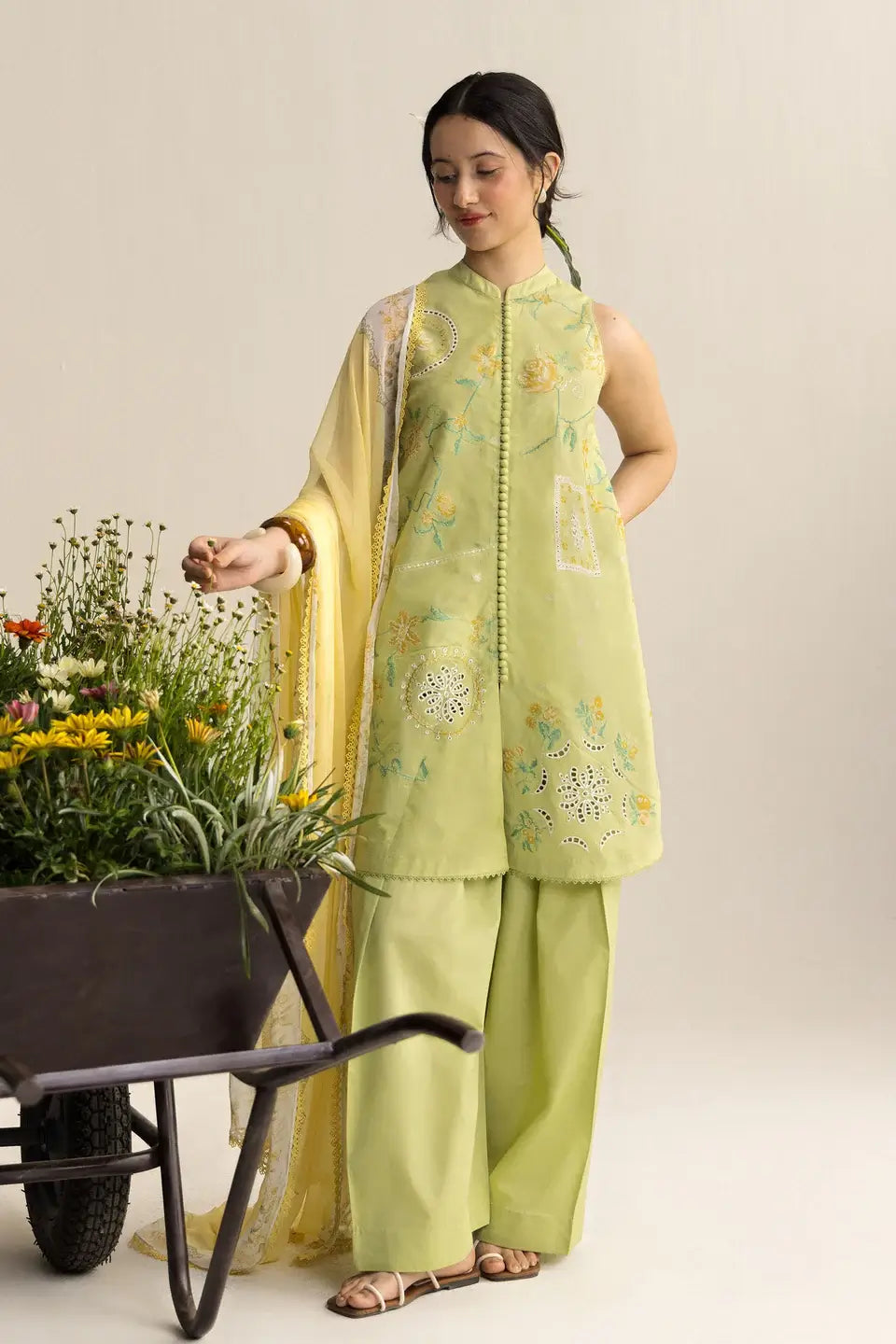 COCO BY ZARA SHAHJAHAN LAWN EDIT’26 | INES 6B