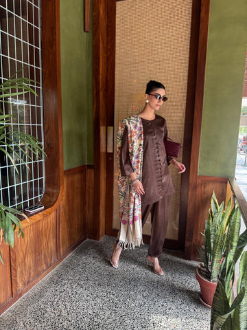 BARAE KHANOM TIMELESS SERIES’26 | ACORN SET