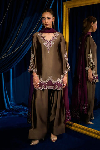 FLAIRS ‘AYRA FESTIVE FORMALS’26 | TOFFEE TRUFFLE